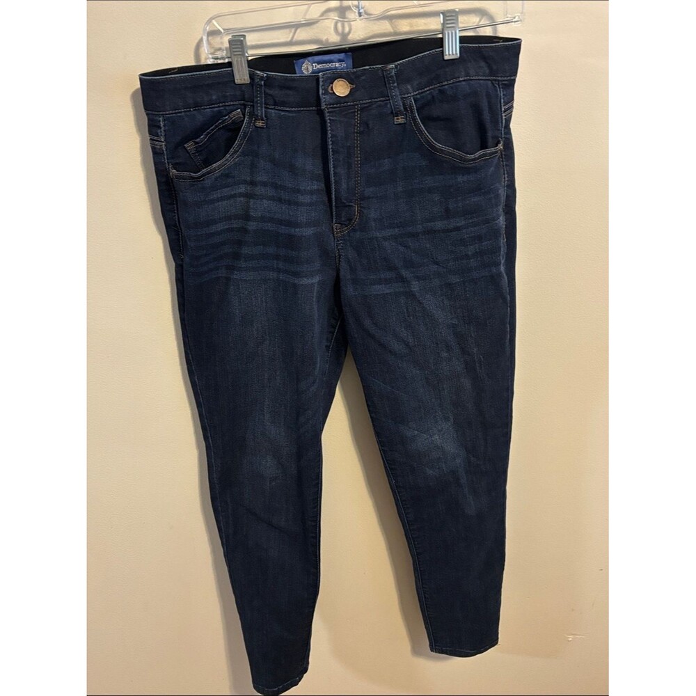 Democracy Skinny Jeans size 12